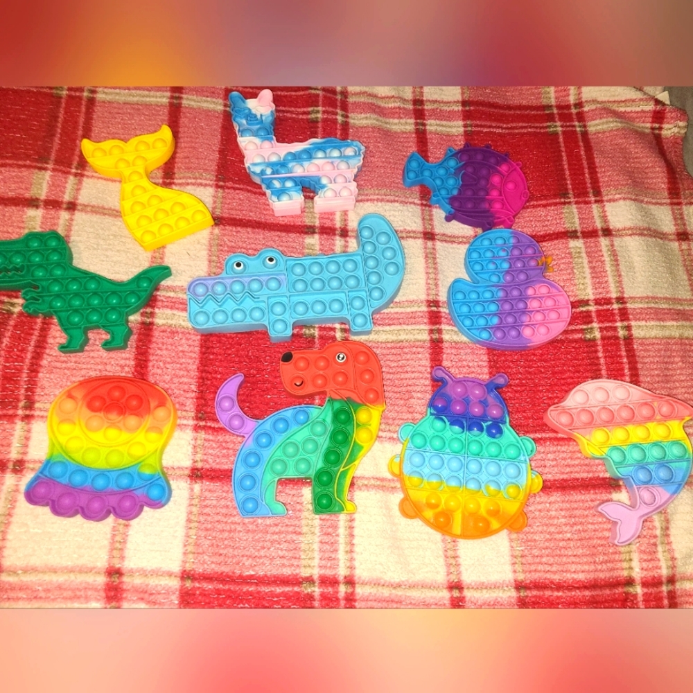 =^10 animal pop its fidgets - Picture 1 of 11